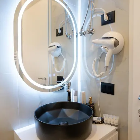 Azure Sea View Hotel Durrës