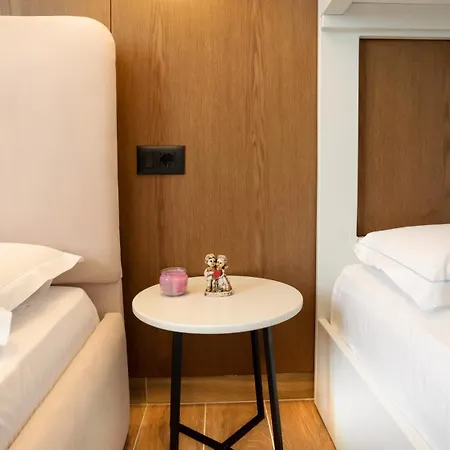 Hotel Azure Sea View