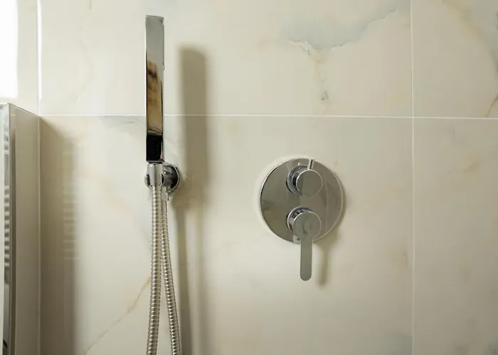 Ξενοδοχείο Azure Sea View *