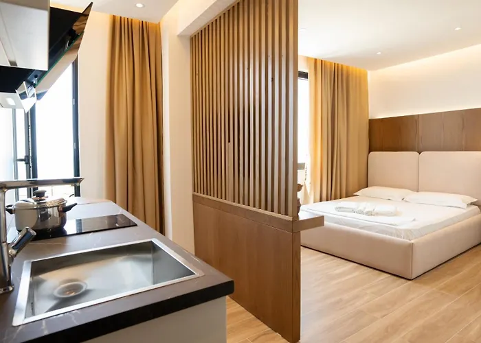 Hotel Azure Sea View *
