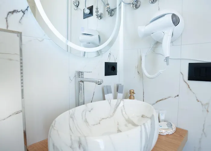 Azure Sea View Ξενοδοχείο *