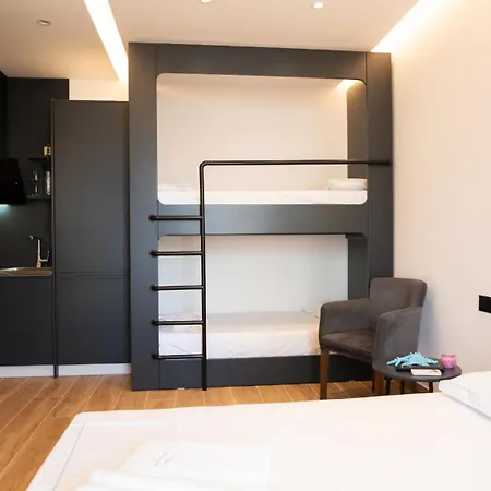 Hotel Azure Sea View *