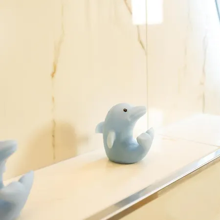 Azure Sea View Hotel Durrës