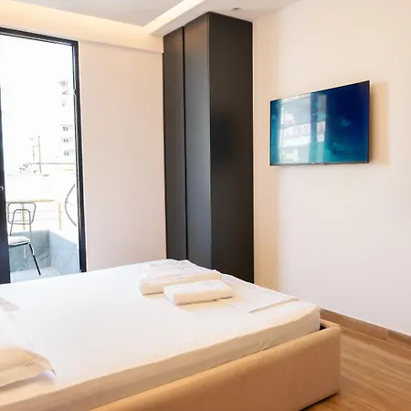 Azure Sea View 酒店