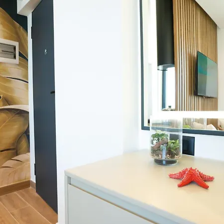 Azure Sea View * Durrës