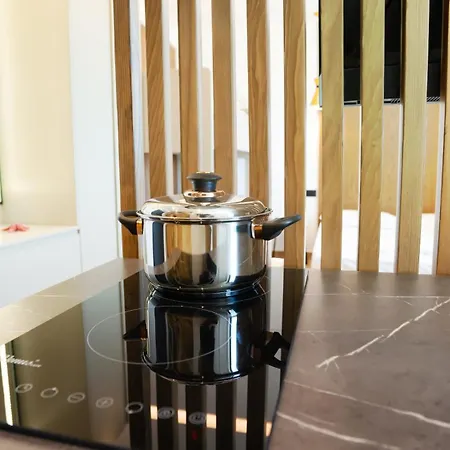 Azure Sea View Hotel Durrës